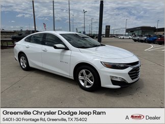 Used 2023 Chevrolet Malibu LT image 1