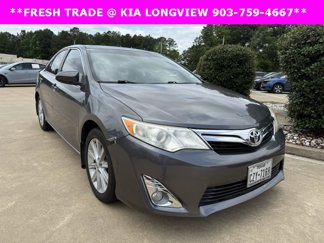 Used 2014 Toyota Camry L image 1