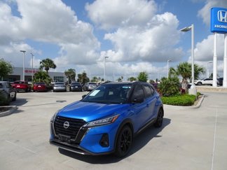 Used 2023 Nissan Kicks SR w/ SR Premium Package image 1