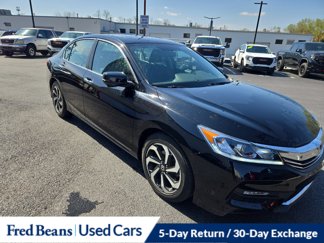 Used 2016 Honda Accord EX image 1
