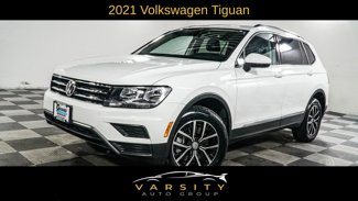 Used 2021 Volkswagen Tiguan SE w/ Panoramic Sunroof Package image 1