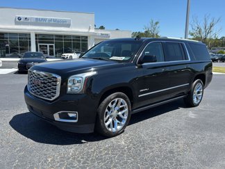 Used 2019 GMC Yukon XL Denali w/ Denali Ultimate Package image 1