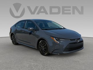 Used 2023 Toyota Corolla LE image 1
