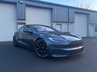 Used 2022 Tesla Model S Plaid image 1
