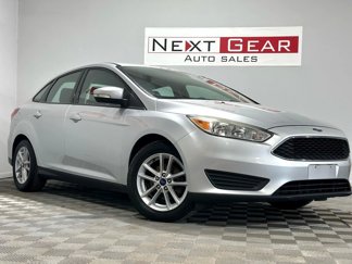 Used 2017 Ford Focus SE image 1