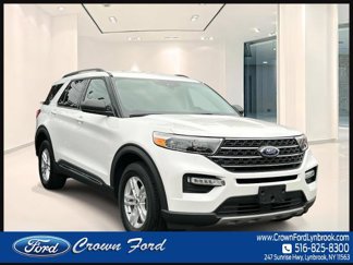 Certified 2022 Ford Explorer XLT w/ Equipment Group 202A image 1