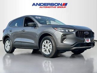 New 2025 Ford Escape Active image 1