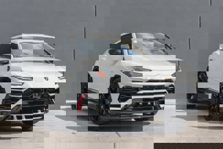 Used 2021 Lamborghini Urus image 1