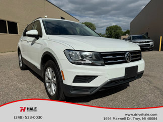 Used 2019 Volkswagen Tiguan SE w/ Panoramic Sunroof Package image 1