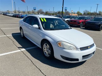 Used 2011 Chevrolet Impala LT image 1
