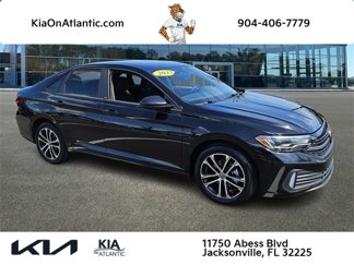 Used 2023 Volkswagen Jetta Sport image 1