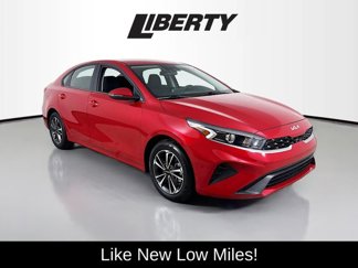 Used 2024 Kia Forte LXS w/ LXS Technology Package image 1