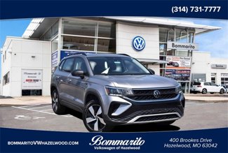 Certified 2024 Volkswagen Taos S image 1