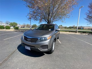 Used 2013 Kia Sorento LX image 1