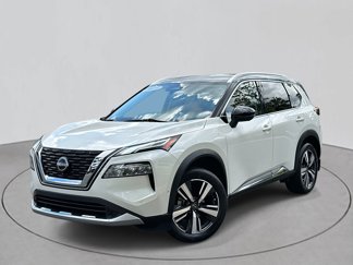 Used 2023 Nissan Rogue Platinum image 1