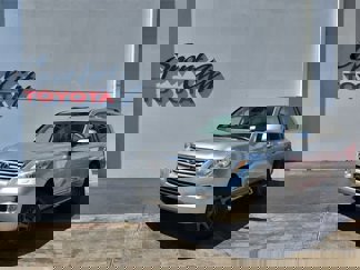 Used 2010 Lexus LX 570 4WD image 1