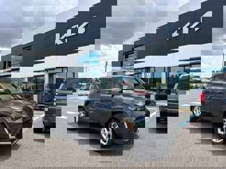 New 2025 Kia Soul LX image 1