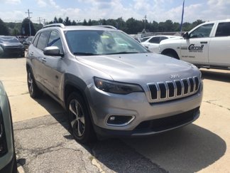 Used 2019 Jeep Cherokee Limited w/ Luxury Group image 1