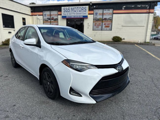 Used 2019 Toyota Corolla LE image 1