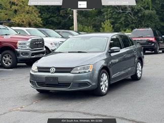 Used 2013 Volkswagen Jetta SE image 1