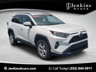 Used 2021 Toyota RAV4 XLE image 1