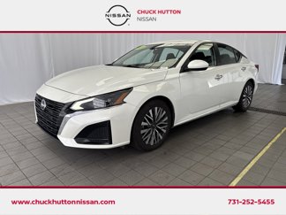 Used 2023 Nissan Altima 2.5 SV image 1