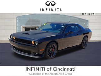 Used 2022 Dodge Challenger R/T w/ T/A Package image 1