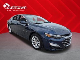 Used 2021 Chevrolet Malibu LT image 1