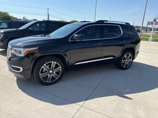 Used 2017 GMC Acadia Denali w/ Technology Package image 1