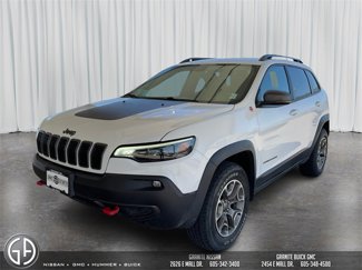 Used 2020 Jeep Cherokee Trailhawk w/ Comfort/Convenience Group image 1