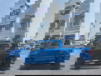 Used 2019 Ford F150 XLT image 1