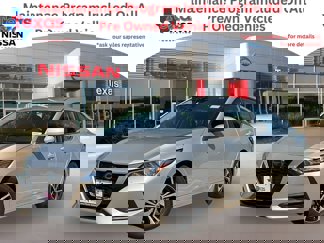 Used 2023 Nissan Sentra SV image 1