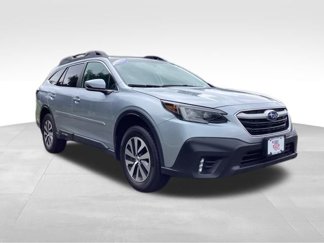 Used 2022 Subaru Outback Premium image 1