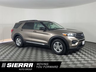 Used 2021 Ford Explorer XLT w/ Class III Trailer Tow Package image 1