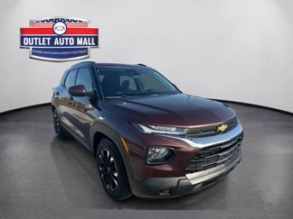 Used 2022 Chevrolet TrailBlazer LT w/ LPO, Blackout Package image 1
