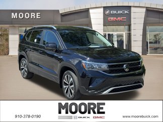 Used 2022 Volkswagen Taos SE image 1
