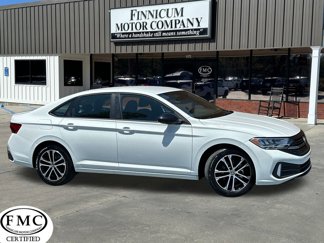 Used 2024 Volkswagen Jetta Sport image 1
