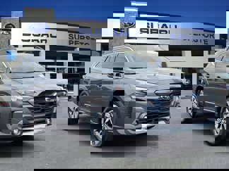 Used 2023 Subaru Outback Limited image 1
