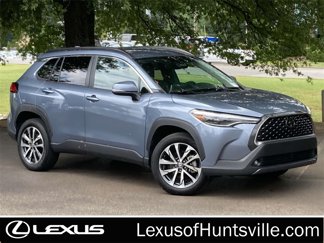 Used 2023 Toyota Corolla Cross XLE image 1