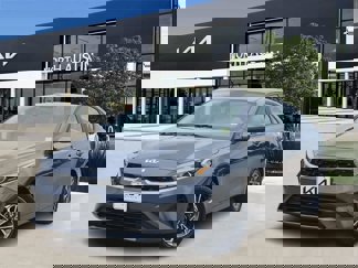 Certified 2023 Kia Forte LXS image 1