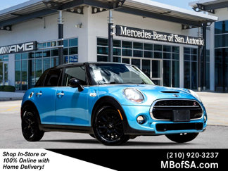 Used 2018 MINI Cooper S image 1