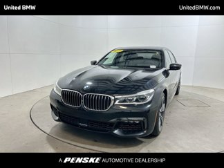 Used 2019 BMW 750i xDrive w/ Autobahn Package image 1