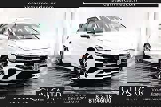 Used 2025 Hyundai Elantra Limited image 1