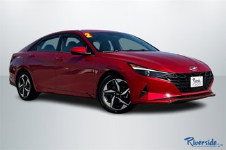 Used 2023 Hyundai Elantra SEL w/ Convenience Package image 1