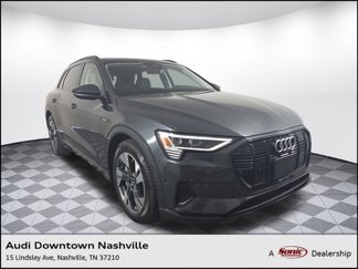 Used 2021 Audi e-tron Premium w/ Convenience Plus Package image 1