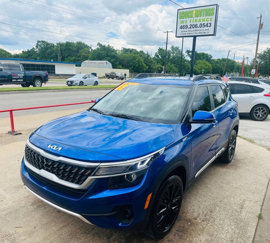 Used 2022 Kia Seltos Nightfall Edition image 1