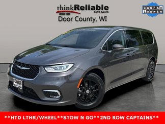 Used 2023 Chrysler Pacifica Touring-L image 1