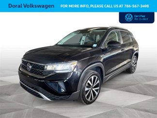 Certified 2022 Volkswagen Taos SE image 1