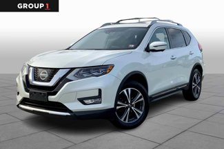 Used 2017 Nissan Rogue SL w/ SL Premium Package image 1