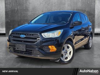 Used 2017 Ford Escape S image 1